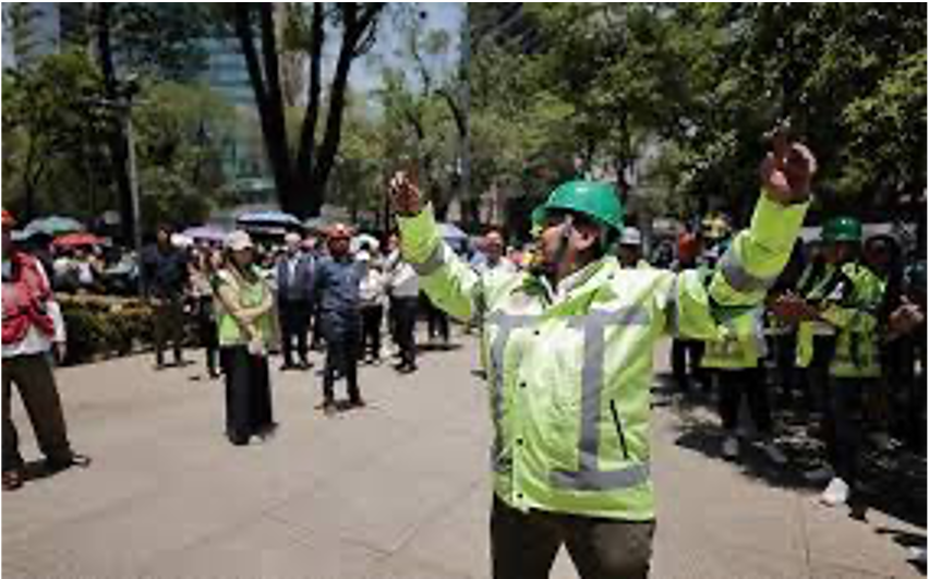 IMSS rompe récord de participación en el Simulacro Nacional 2025