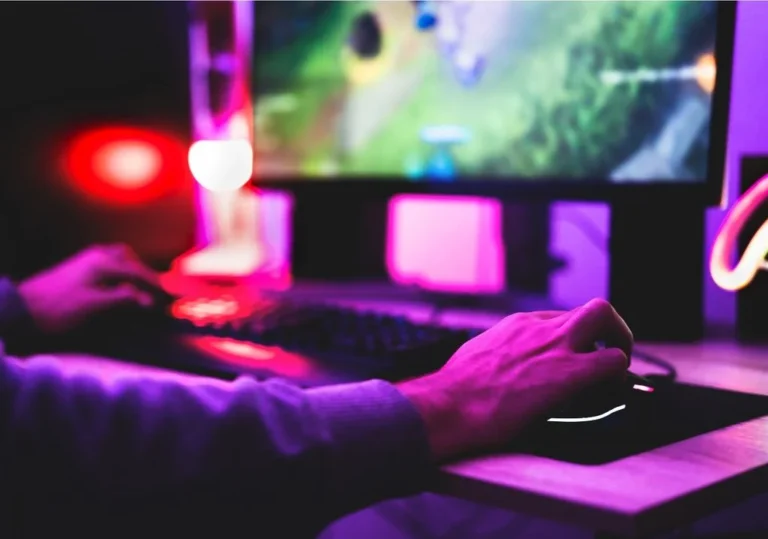 bienestar-digital-la-ciencia-explica-como-aprovechar-la-tecnologia-sin-caer-en-la-fatiga-tecnologica-1759157777142_1024