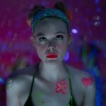 De estrella de cine a OnlyFans- El primer avance de la nueva serie de Elle Fanning