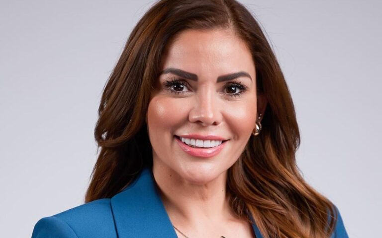 Detienen a Karina Barrón, funcionaria de Monterrey, por presunto cohecho y falsedad