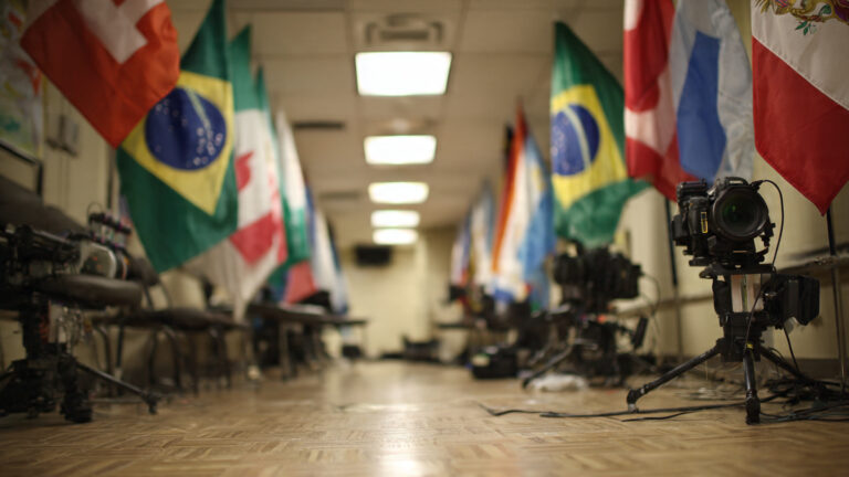 photojournalism-shot-on-50mm-lens-f56-deep-depth-o (1)